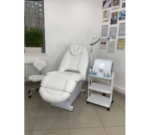 Электрическое косметологическое кресло "Прайм" с РУ