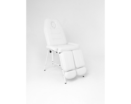 Кресло педикюрное Горизонт с вырезом и двойным наполнением