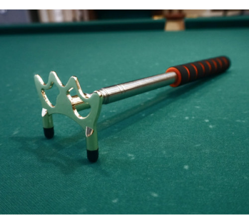 Телескопическое древко с насадкой