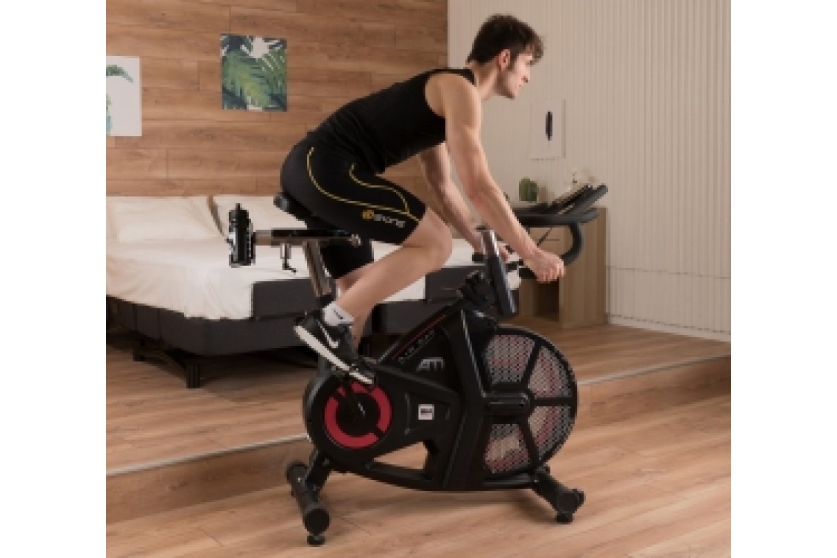 BH Fitness Indoor Cycling Bike AIRMAG h9120